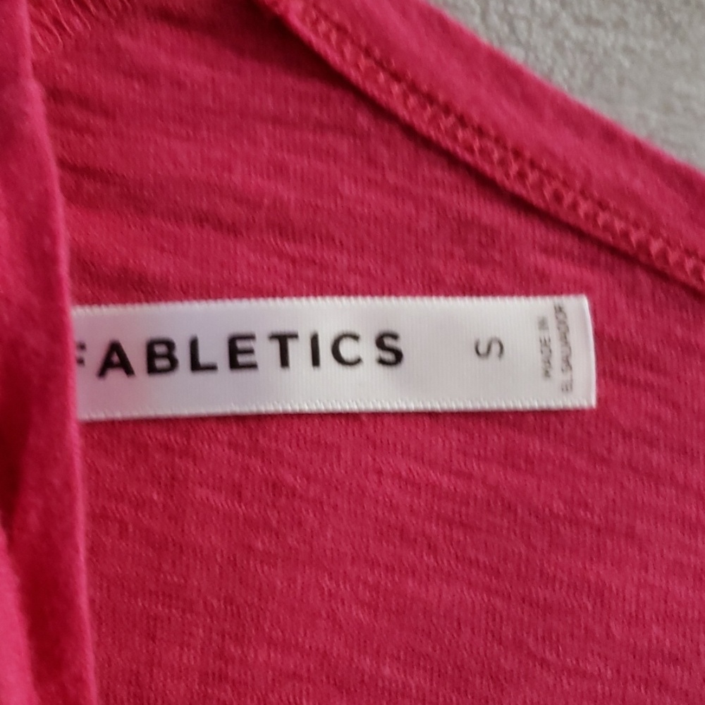 Fabletics Yoga Top - Picture 3 of 3